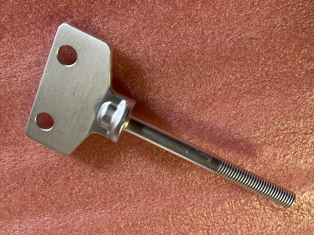 高電圧銅端子へのニッケルめっき｜大阪めっき・アルマイトナビ